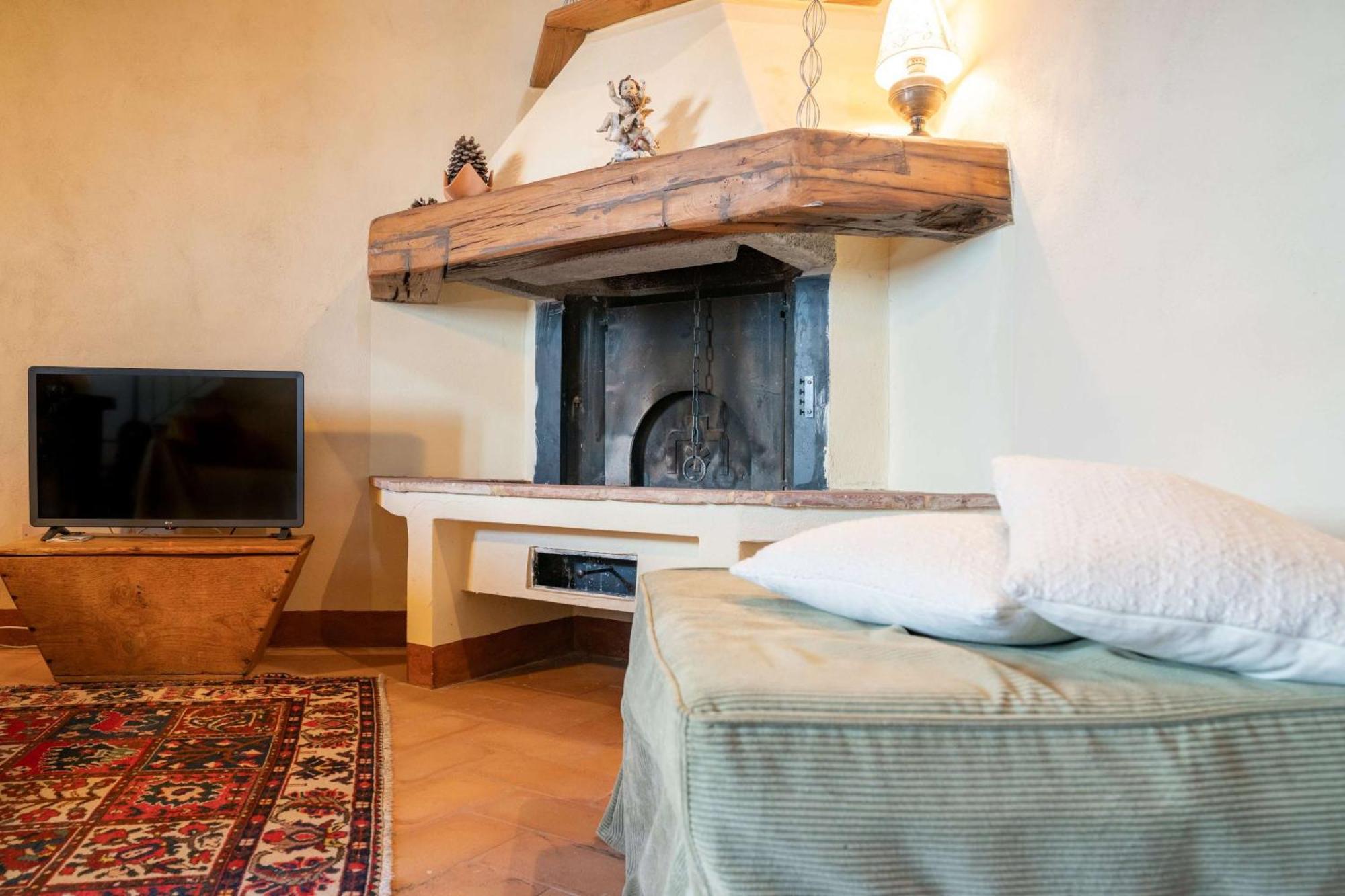 Borgo Cerbaiola Guest House Montecastelli Pisano Exterior photo